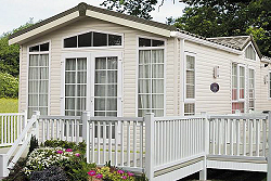 Southsea Leisure Park -<br> Holidays and Short Breaks